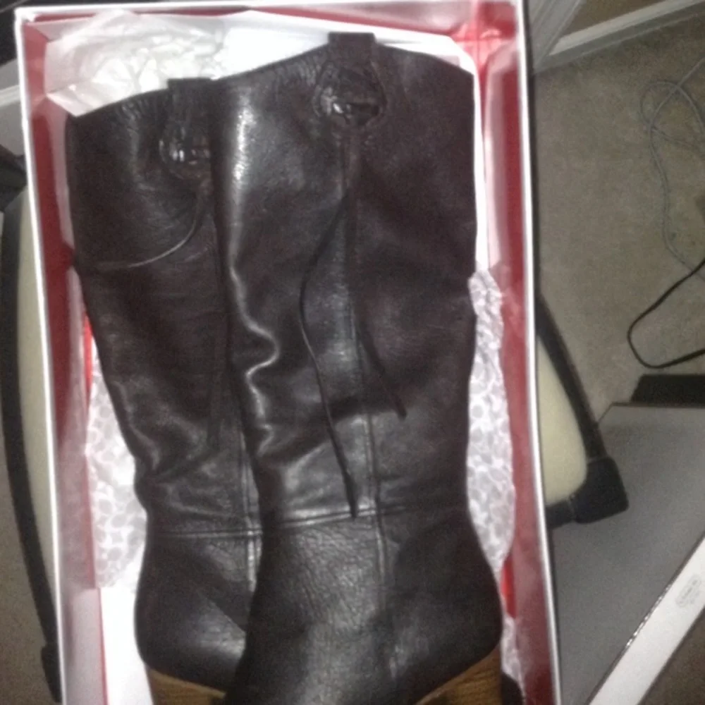 Coach Selena Boots Size 10